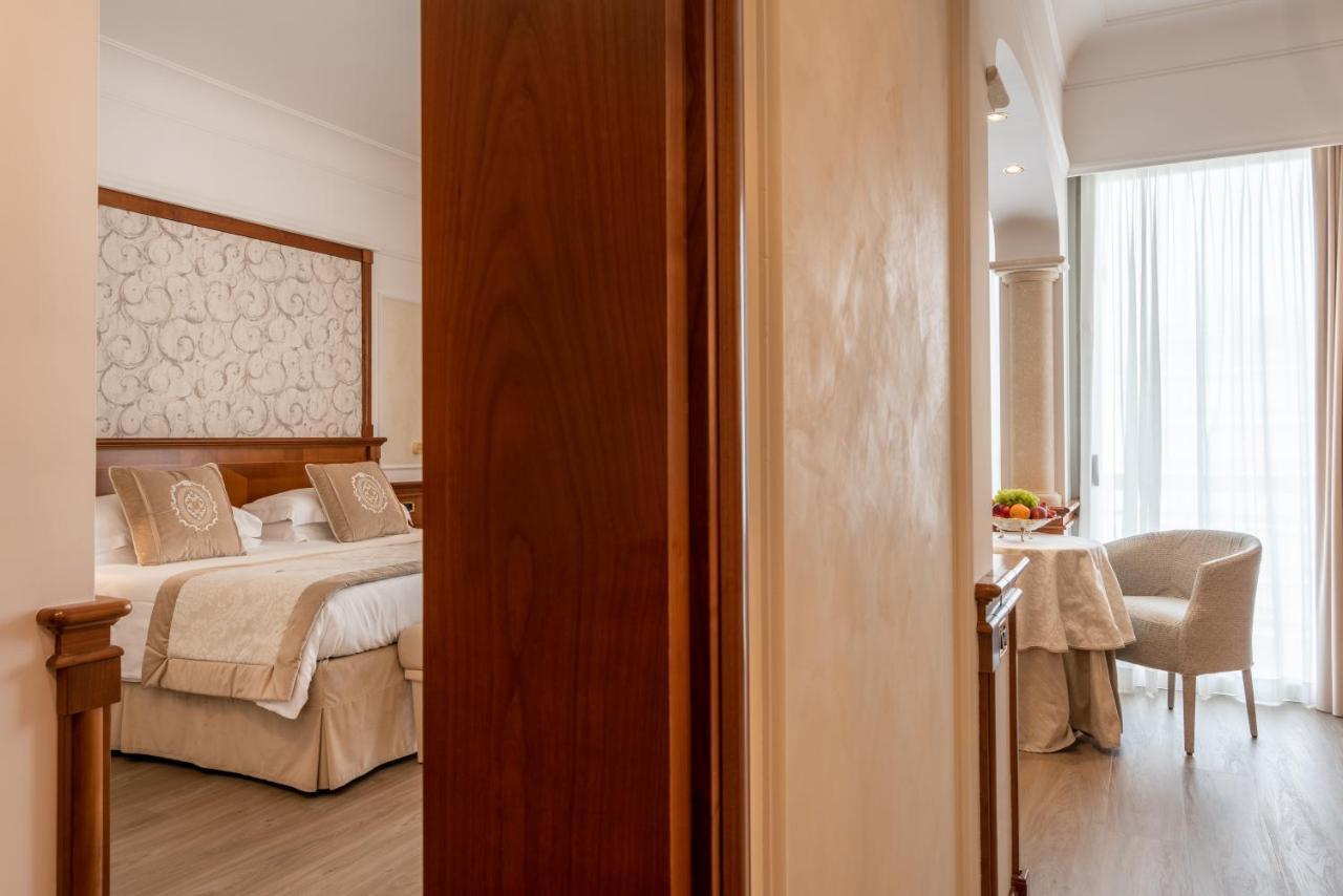 Grand Hotel Terme & Spa Montegrotto Terme Exteriör bild