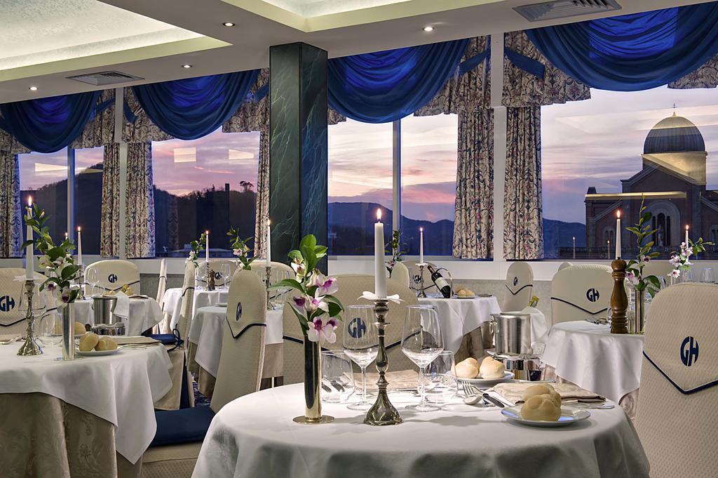 Grand Hotel Terme & Spa Montegrotto Terme Exteriör bild